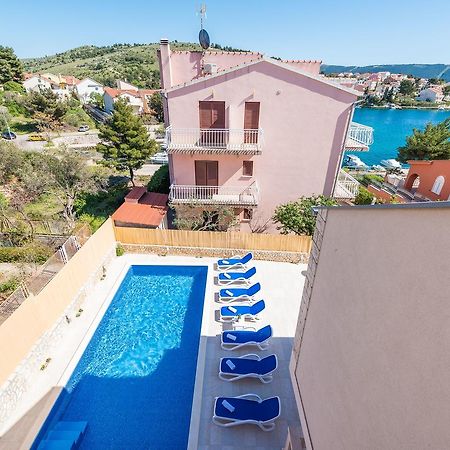 Apartments Pralija Žaborić Exteriér fotografie
