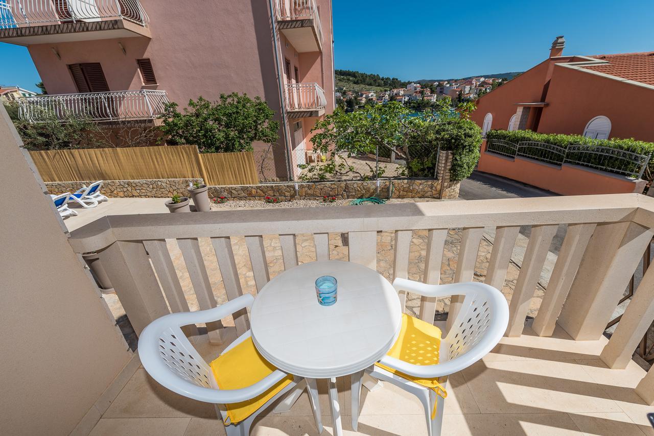Apartments Pralija Žaborić Exteriér fotografie